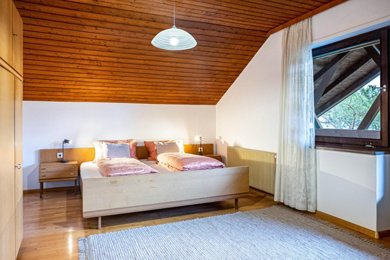 Villa Pinie Apt 1 Terlano Exterior photo